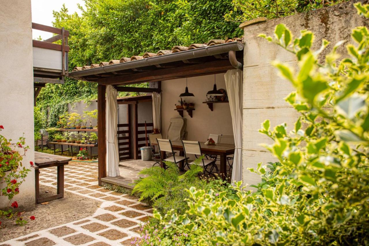 Apartamento Il Giardino Segreto Carbognano Exterior foto
