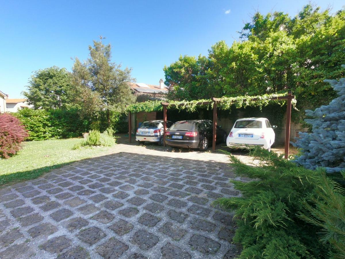 Apartamento Il Giardino Segreto Carbognano Exterior foto